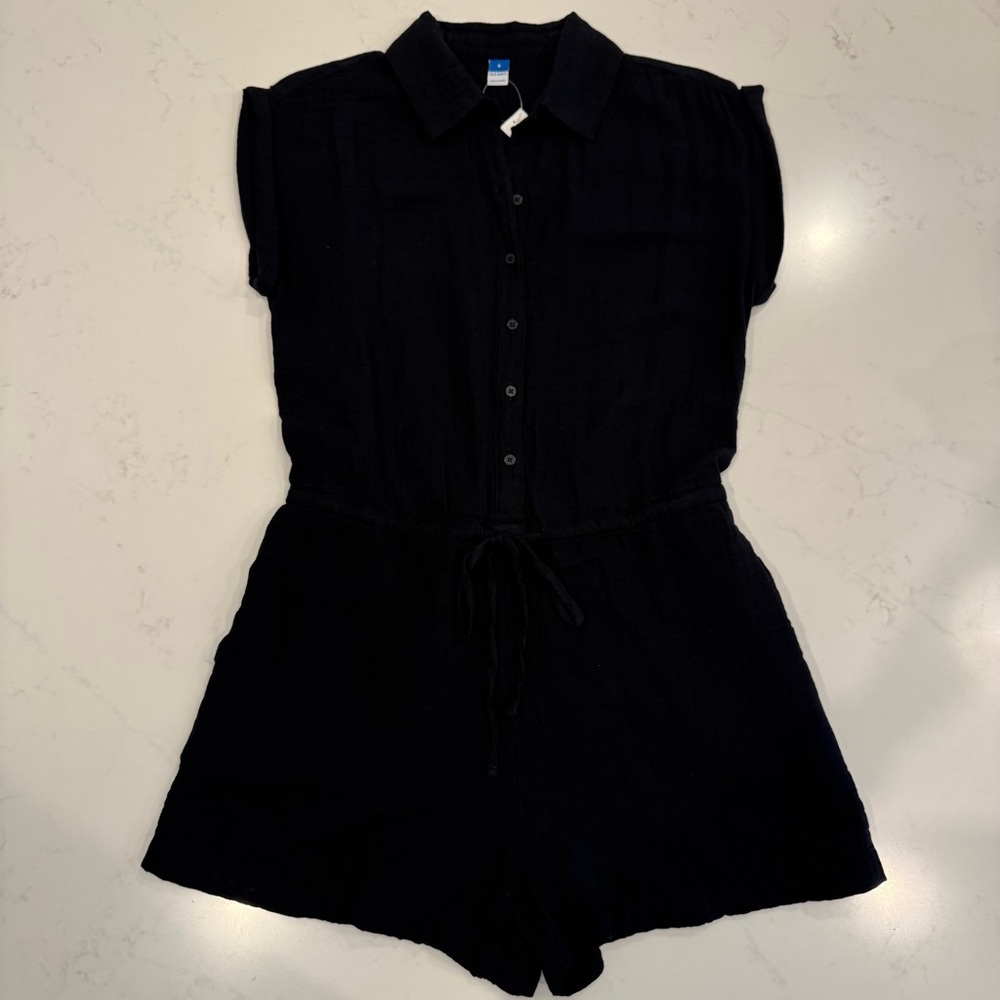 NWT : Old Navy : Cotton Crinkle Gauze Romper : Black : Small